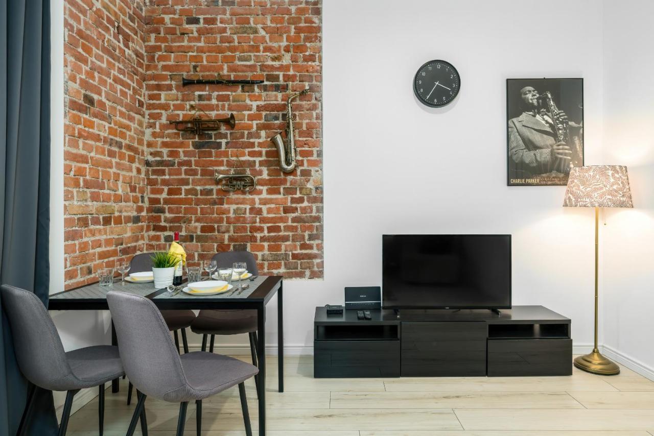 פוזנן Apartments City Center Saint Wojciech By Renters מראה חיצוני תמונה