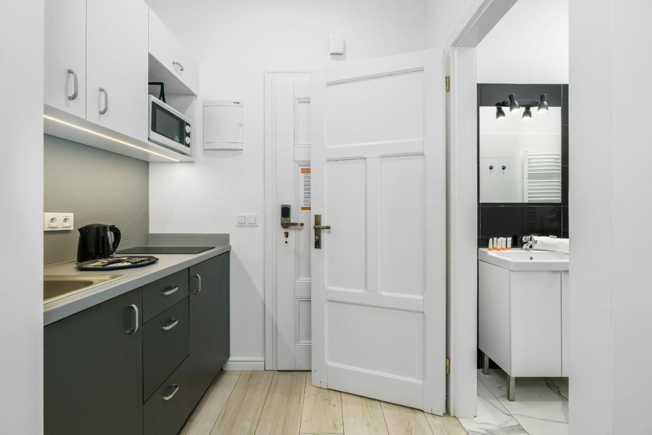 פוזנן Apartments City Center Saint Wojciech By Renters מראה חיצוני תמונה